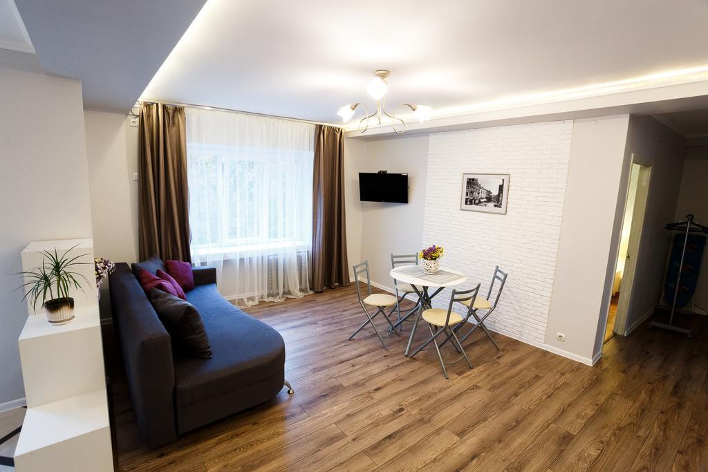 Chornovola Avenue Apartment Lviv Exterior photo